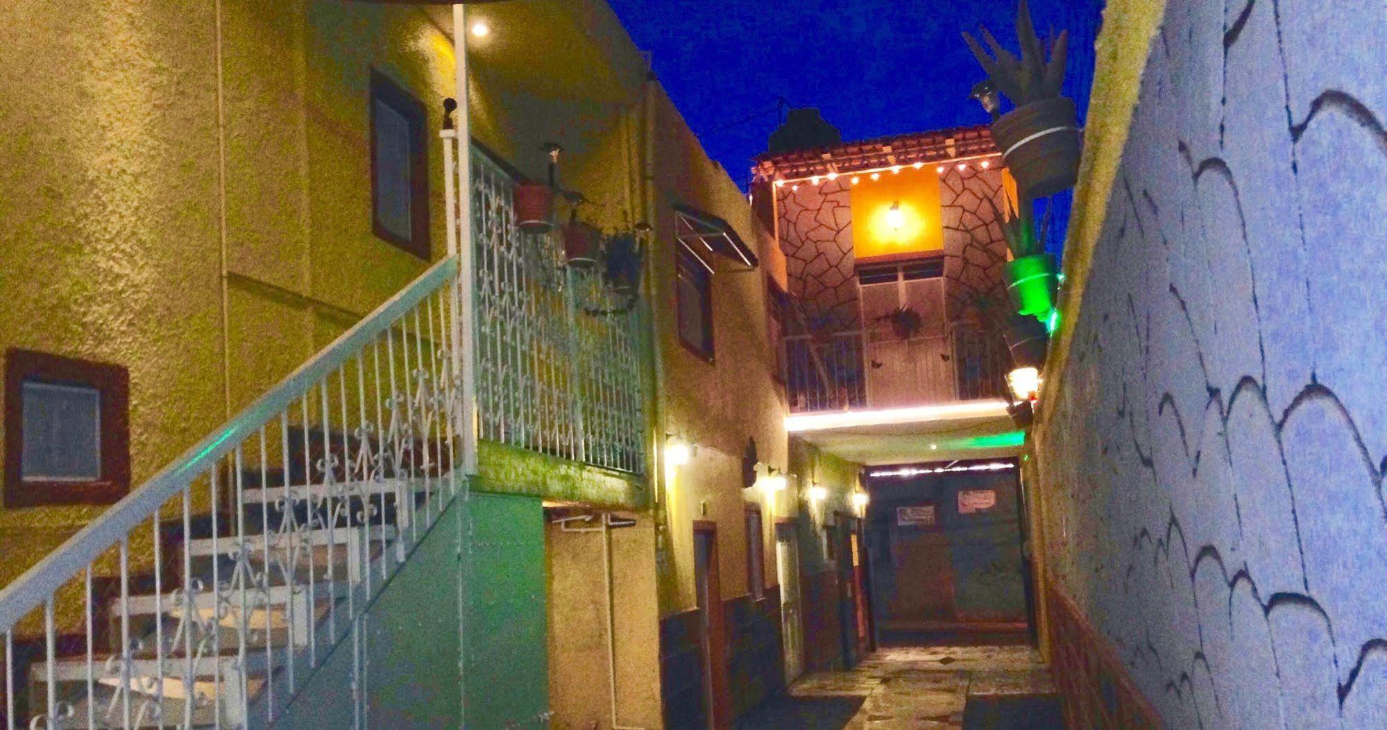 טונאלה Hotel Mi Pueblito מראה חיצוני תמונה