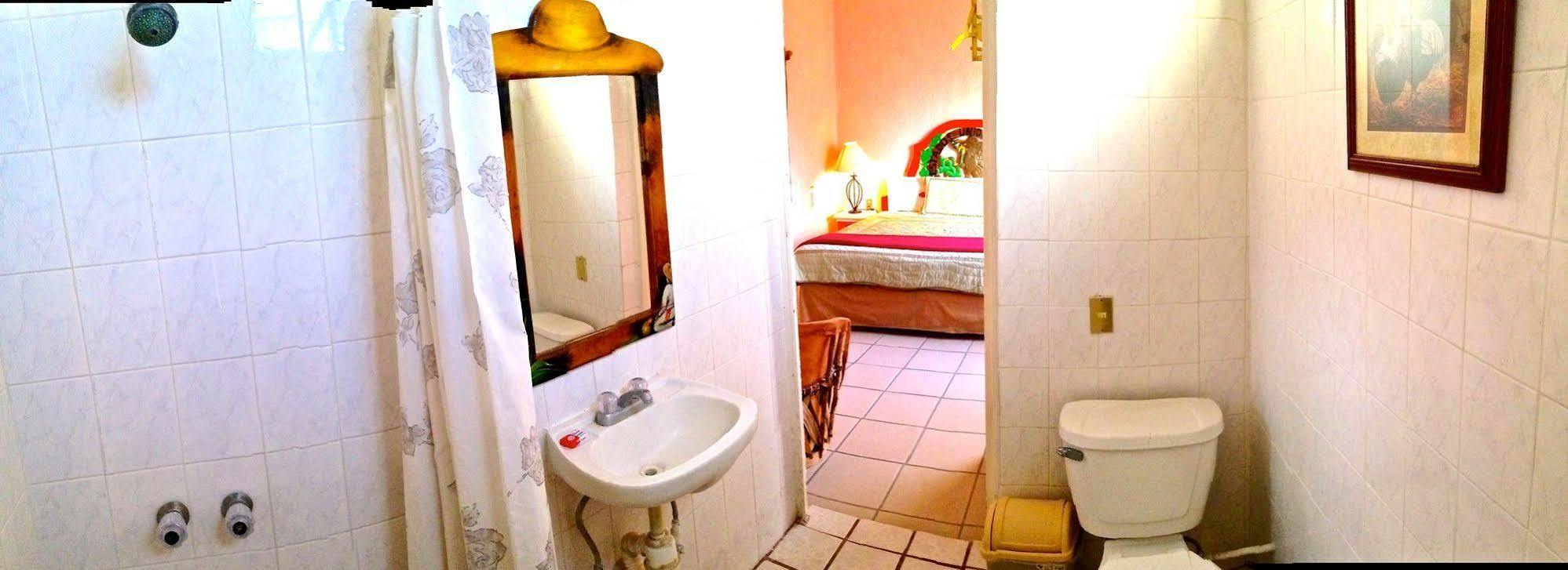 טונאלה Hotel Mi Pueblito מראה חיצוני תמונה