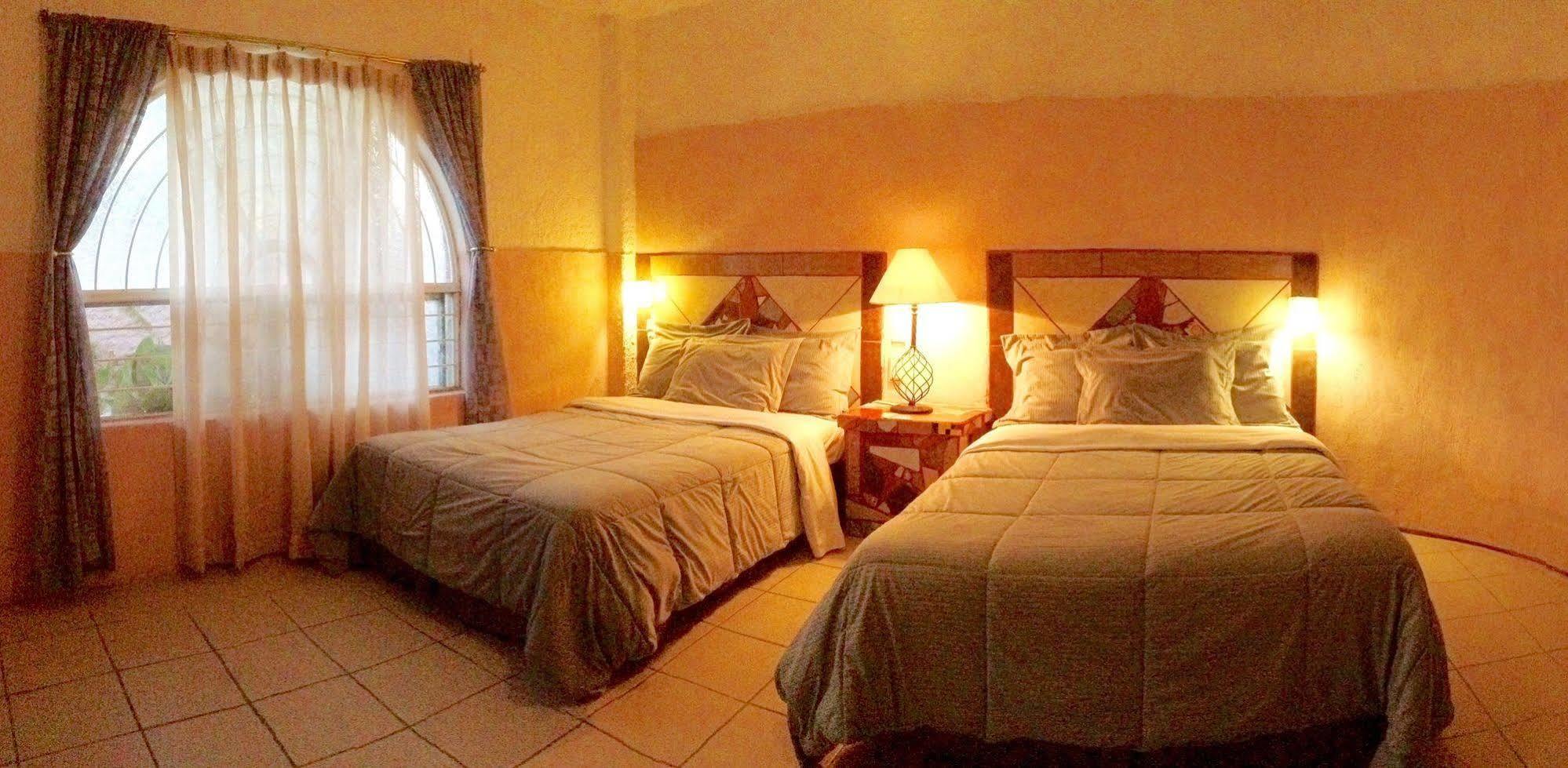 טונאלה Hotel Mi Pueblito מראה חיצוני תמונה